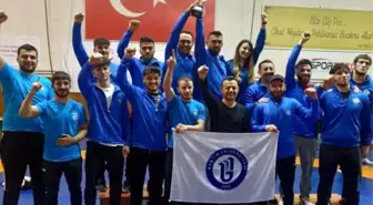Bartın Üniversitesi güreşçileri Türkiye şampiyonu oldu