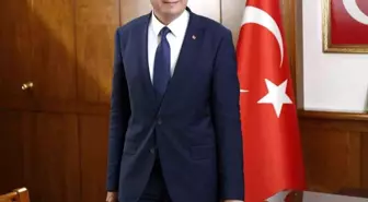 Başkan Özcan avukat meslektaşlarının gününü kutladı