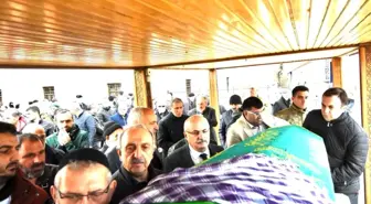 ERVAK Başkanı Erdal Güzel'in kayınvalidesi toprağa verildi