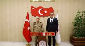 Jandarma Genel Komutanı Orgeneral Çetin, Bingöl Valisi Ekinci'yi ziyaret etti