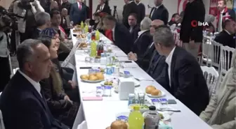 Bakan Özer. 'En büyük zenginliğimiz öğretmenlerimiz'
