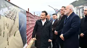 Başkan Zorluoğlu, Sürmene'deki Kuzey Sahili Plajında incelemelerde bulundu