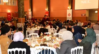 Bayburt'ta 'Bir Lokma Bin Sofra' iftar programı gerçekleşti