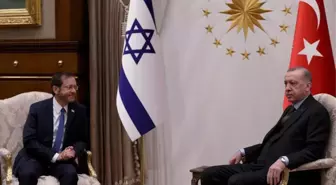 Cumhurbaşkanı Erdoğan, İsrail Cumhurbaşkanı Herzog ile Telefonda Görüştü