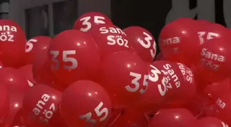 İzmir'de CHP'li Gençlerden Balonlu Eylem: '15 Mayıs Sabahı 'Günaydın Yaşamak' Diye Haykıracağız Hep Birlikte…'
