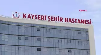 ESKİ BAKAN YILDIZ, HASTANEYE KALDIRILDI