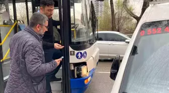 Ankara'da Otobüs Şoförü Aracı Metrelerce Sürükledi