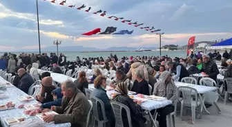 Başkan Ömer Günel Kuşadalılarla iftarda buluştu