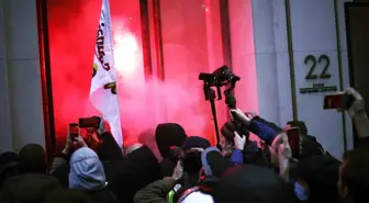 Fransa'da emeklilik reformuna karşı 12. kitlesel protesto düzenlendi