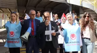 İzmir'de Sağlık Çalışanlarından 'Otopark' Protestosu: 'Devletin Memuru Otoparkı Kullanınca mı Aklınız Başınıza Geldi'