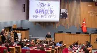 İzmir Gençlik Belediyesi'nin İlk Meclis Toplantısına Katılan Tunç Soyer: 'Tarih Sizi Yazacak'