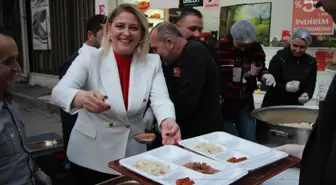 Uzunköprü Belediyesi Büyük İftar Sofrasını Yeniden Kurdu
