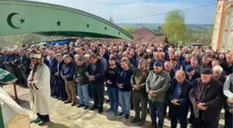 Derede boğulan baba ve kızı son yolculuklarına uğurlandı