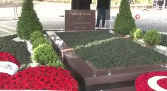 8. Cumhurbaşkanı Turgut Özal, vefatının 30. yıl dönümünde kabri başında anıldı