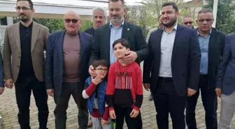 AK Parti Milletvekili adayı Hasan Turan Pendik'te vatandaşlarla bir araya geldi