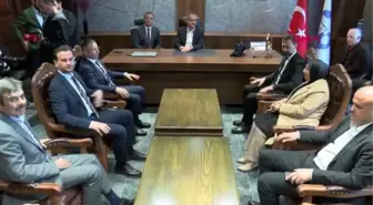 BAKAN ÖZER FATSA SEÇİM KOORDİNASYON MERKEZİ'NİN AÇILIŞINA KATILDI
