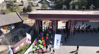 Jinshanling Çin Seddi Maratonu Çin'in Kuzeyindeki Hebei Eyaletinde Düzenlendi