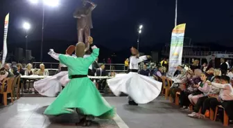 Marmarisliler iftarda Atatürk Meydanı'nda buluştu