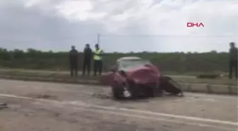 KOZAN'DA TRAFİK KAZASI; 1 ÖLÜ, 2 YARALI