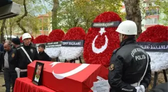 Şehit polis memuru Keskin, Elazığ'da son yolculuğuna uğurlandı