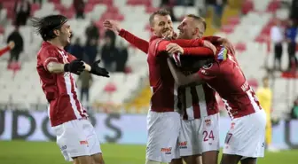 Spor Toto Süper Lig: DG Sivasspor: 4 Trabzonspor: 1 (Maç sonucu)