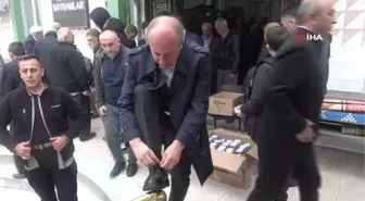 Muharrem İnce köyünde bayram namazı kıldı
