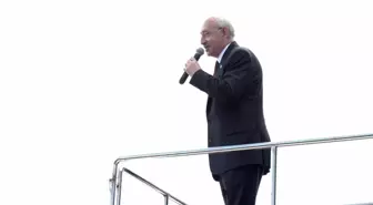 Kemal Kılıçdaroğlu, Adıyaman Besni'de Yurttaşlara Seslendi: 'Allah Aşkına Kul Hakkı Yiyenlere Bir Daha Oy Vermeyin. Size Hesap Verene Oy Verin'