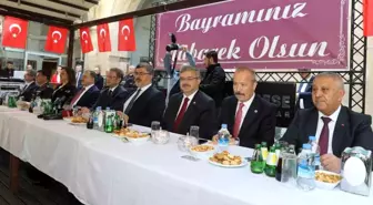 Afyonkarahisar protokolü bayramlaştı