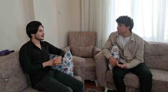 AK Parti'nin genç adaylarından Umut Sonay'dan Sultanbeylili gence doğum günü sürprizi