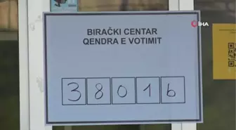 Kosova'nın kuzeyindeki Sırplar, olağanüstü yerel seçimlerde sandık başında