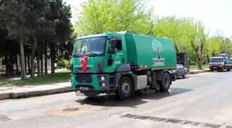 Şehitkamil Belediyesi KÜSGET Sanayi Bölgesinde Bayram Temizliği Yaptı