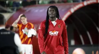 Galatasaray'da Gomis krizi çözüldü