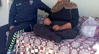 Polisler şehit annesini yalnız bırakmadı