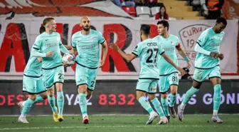 FTA Antalyaspor Sivasspor'a 2-1 mağlup oldu