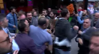 DİYARBAKIR MERKEZLİ 21 İLDE TERÖR OPERASYONUNU PROTESTO ETMEK İSTEYEN GRUBA MÜDAHALE