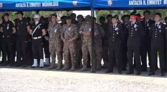 Evine dönerken kaza yapan polis memuru hayatını kaybetti