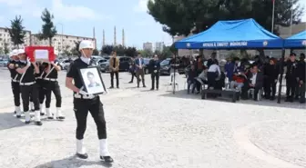 Evine dönerken kaza yapan polis memuru hayatını kaybetti (2)