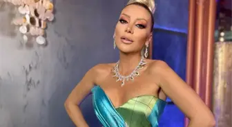 Estetik bağımlısı Gülşah Saraçoğlu, doğal yerlerini açıkladı: Parmak izim ve kan grubum