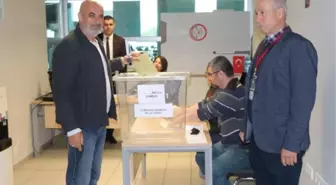 Kapıkule'de oy kullanma işlemleri başladı (2)