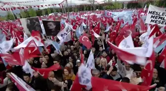 Mansur Yavaş: Bizim Ülkemizde Hakkari'deki İnsanın Derdi de Edirne'deki İnsanın Derdi de İşsizlik, Pahalılık. Herkesin Oyuna Talibiz.