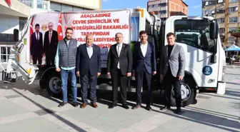 Nazilli Belediyesi'nin filosuna 2 araç daha katıldı