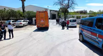 Aydın'da Gıda İşletmesinde Amonyak Gazı Sızıntısı: 2 İşçi Hastaneye Kaldırıldı