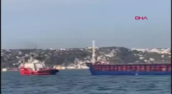 İstanbul Boğazında Arıza Yapan Kargo Gemisine Müdahale Edildi