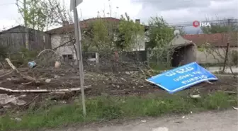 Sürücüsünün uyuyakaldığı iddia edilen Erpiliç kamyonu korku dolu anlar yaşattı: 1 yaralı