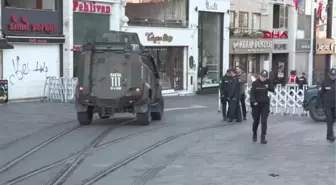 DİSK üyeleri 1 Mayıs için Taksim'de