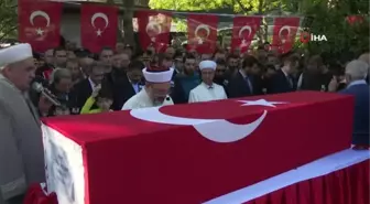 Şehit Piyade Uzman Çavuş Yunus Öztürk son yolculuğa uğurlandı