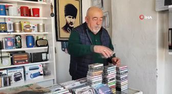Amasya'nın son kasetçisi tarih olan kasetlere gözü gibi bakıyor