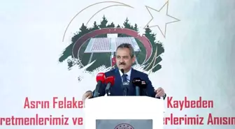 Milli Eğitim Bakanı Özer: '465 bin vatandaşımız okullarımızda, yurtlarımızda kaldı'