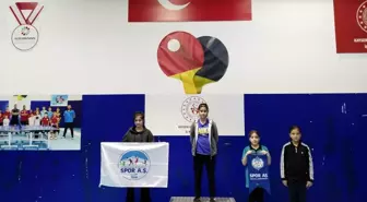 Spor A.Ş sporcularından 3 madalya birden