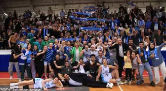 İzmit Belediyespor finalde